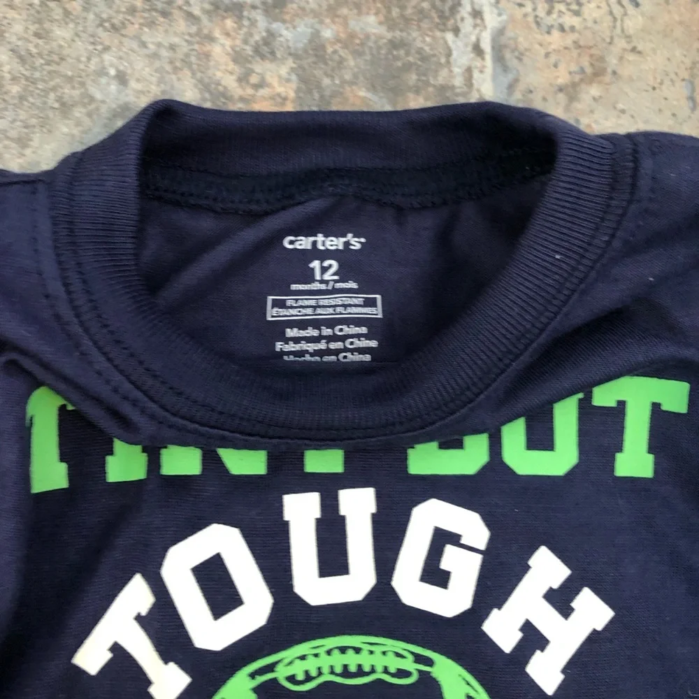 😎 3/$10 Carter’s 12M pajama bundle - Picture 3 of 6